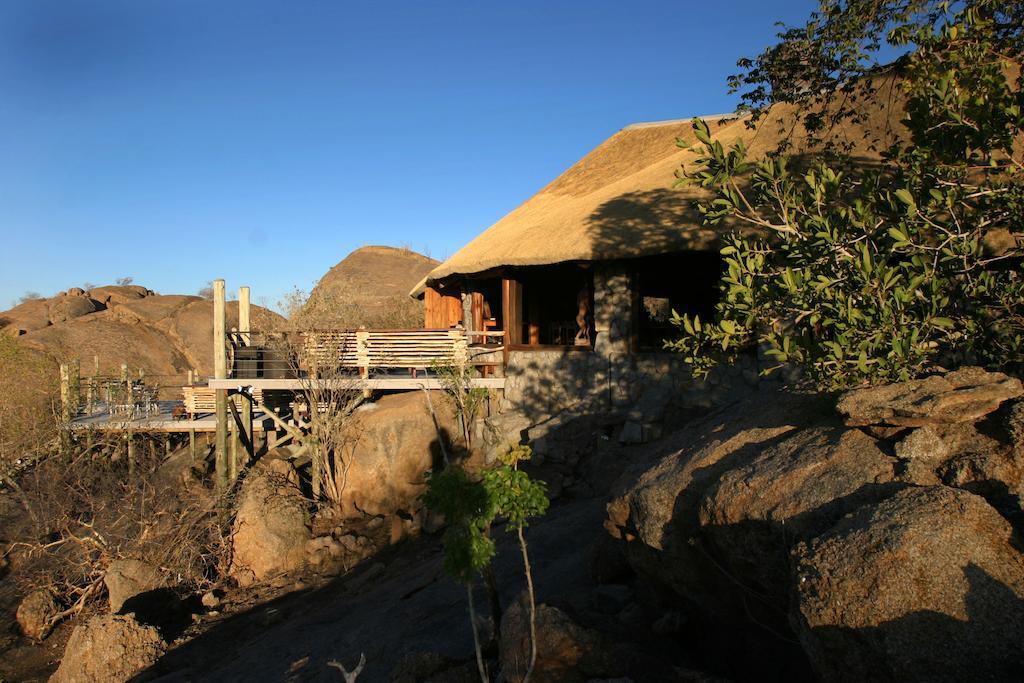 Erongo Wilderness Lodge Омаруру Экстерьер фото