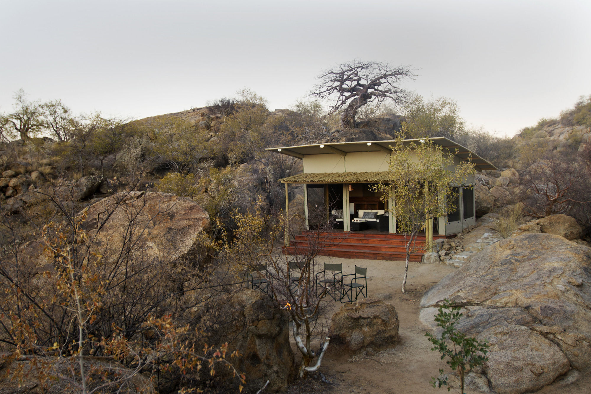 Erongo Wilderness Lodge Омаруру Экстерьер фото