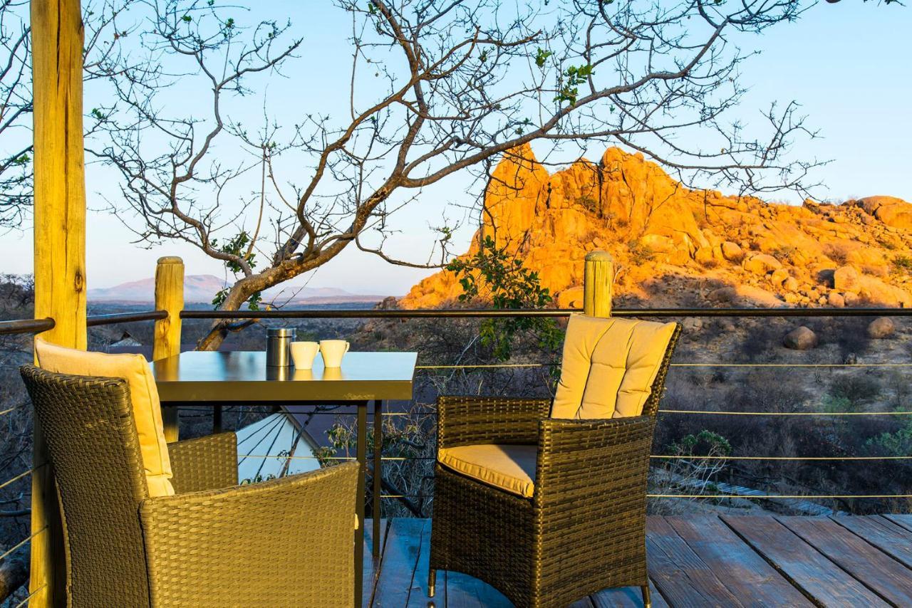 Erongo Wilderness Lodge Омаруру Экстерьер фото